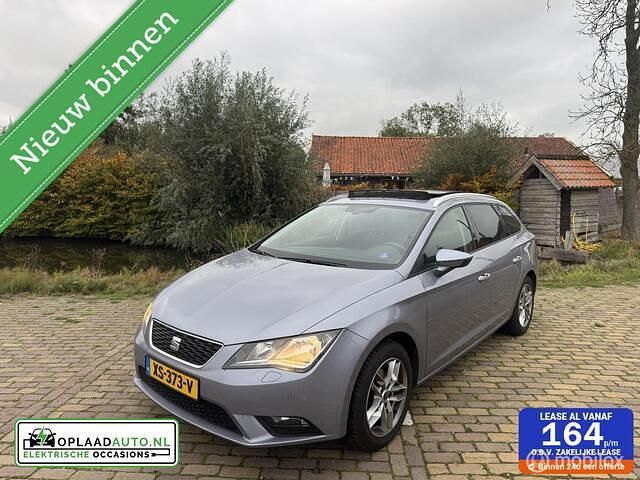 Grijs Gebruikt 2016 Seat Leon ST Stationwagen | € 9.845 (Eerlijke prijs) - Afbeelding 1/4