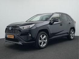 Attitude black metallic (donker zwart metallic) Gebruikt 2020 Toyota RAV4 Style SUV | € 29.980 (Eerlijke prijs) - Afbeelding 1/3