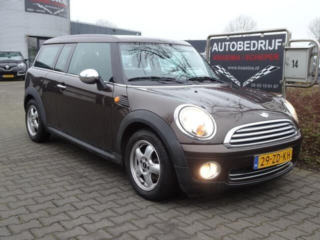 Beige Gebruikt 2008 Mini Cooper Clubman Stationwagen | € 4.350 (Goede deal) - Afbeelding 1/4