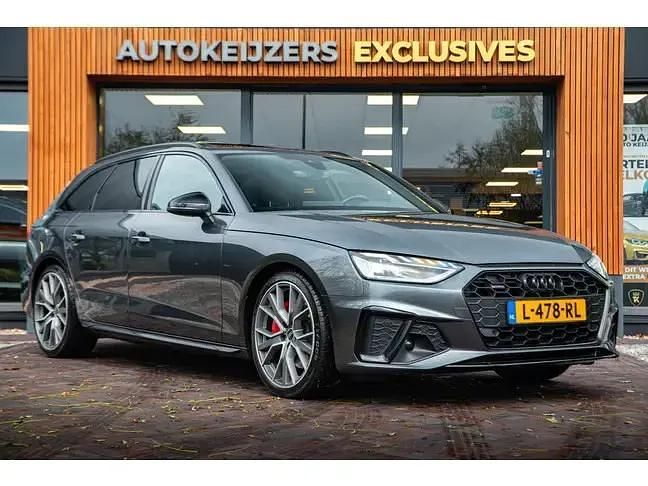Grijs Gebruikt 2020 Audi A4 Edition .1 Stationwagen | € 39.900 (Duur) - Afbeelding 1/4
