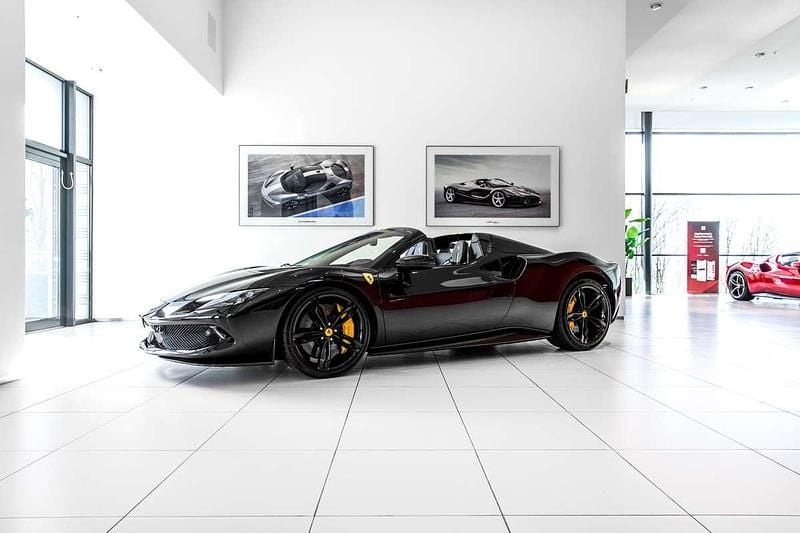 Occasion Ferrari 296 2024 Zwart Cabriolet