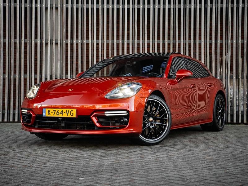 Oranje Occasion 2021 Porsche Panamera Stationwagen | € 104.950 (Super prijs) - Afbeelding 1/4