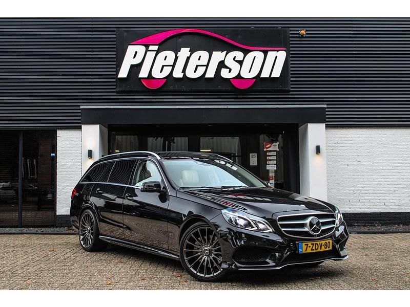 Zwart Gebruikt 2013 Mercedes E400 AMG Stationwagen | € 27.949 - Afbeelding 1/4