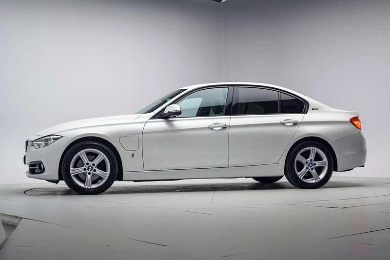 Occasion BMW 330e Executive 184 PK (135 kW) 2017 Wit Sedan