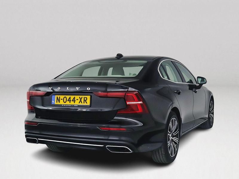Occasion Volvo S60 Inscription 177 PK (130 kW) 2022 Zwart Sedan