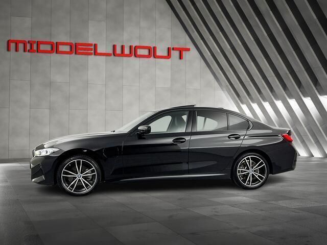 Occasion BMW 330 M Sport 109 PK (80 kW) 2024 Zwart Sedan