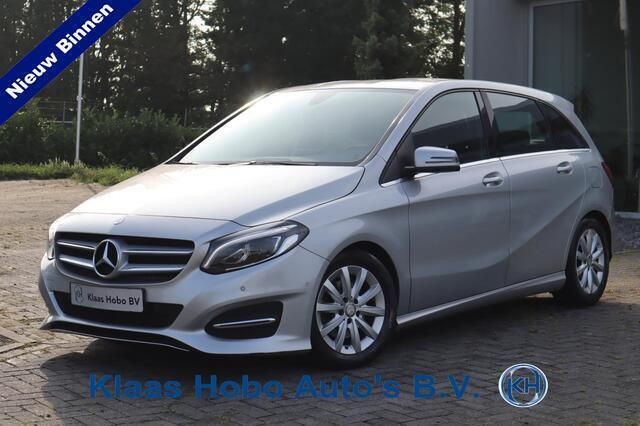 Zilver Gebruikt 2017 Mercedes B180 Business MPV | € 16.950 (Eerlijke prijs) - Afbeelding 1/4