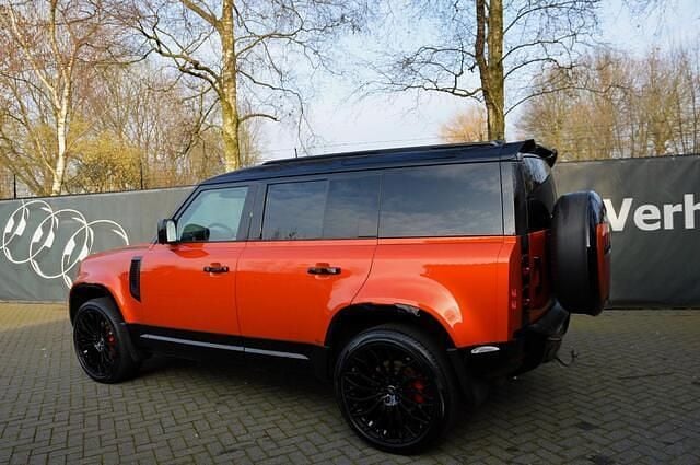 Occasion Land Rover Defender Black Edition 300 PK (220 kW) 2023 Zwart Van