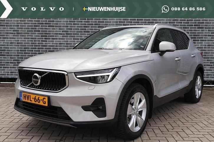 Gebruikt 2023 Volvo XC40 Core SUV | € 37.899 (Goede deal) - Afbeelding 1/4
