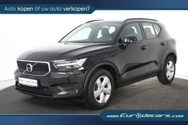 Zwart Gebruikt 2019 Volvo XC40 Momentum SUV | € 23.850 (Super prijs) - Afbeelding 1/4