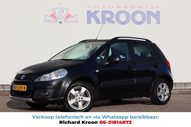 Zwart Gebruikt 2011 Suzuki SX4 Exclusive MPV | € 7.950 (Eerlijke prijs) - Afbeelding 1/4