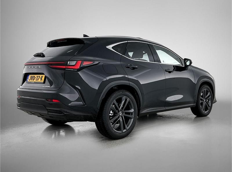 Occasion Lexus NX450h+ 293 PK (215 kW) 2026 Zwart metallic SUV