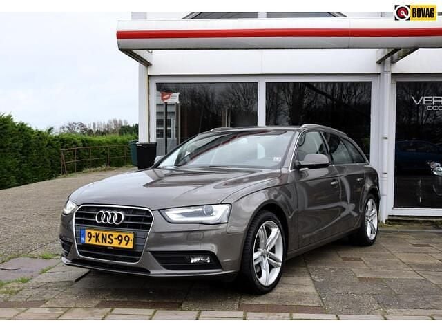 Grijs Gebruikt 2013 Audi A4 Business Stationwagen | € 8.950 (Eerlijke prijs) - Afbeelding 1/4
