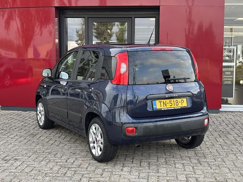 Occasion Fiat Panda Lounge 82 PK (60 kW) 2018 Blauw Hatchback