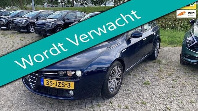 Blauw Gebruikt 2009 Alfa Romeo 159 Distinctive Stationwagen | € 5.495 (Eerlijke prijs) - Afbeelding 1/4
