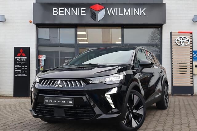 Zwart Nieuw 2025 Mitsubishi Grandis SUV | € 42.190 - Afbeelding 1/4