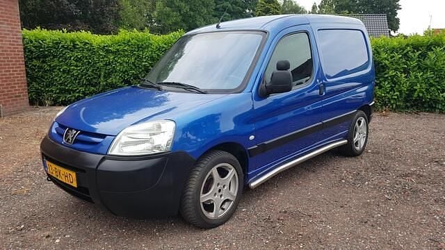 Overige Occasion 2003 Peugeot Partner Avantage MPV | € 2.950 - Afbeelding 1/4