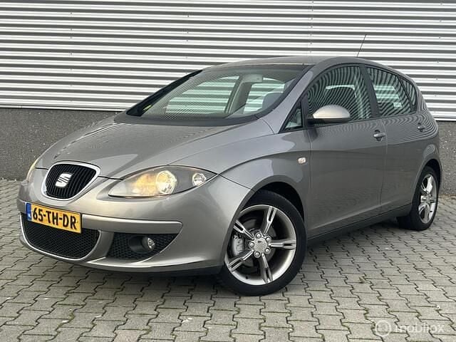 Grijs Gebruikt 2006 Seat Altea Stylance MPV | € 1.299 (Super prijs) - Afbeelding 1/4