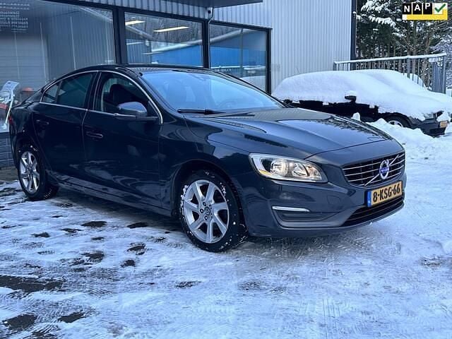 Occasion Volvo S60 Momentum 150 PK (110 kW) 2013 Grijs (metallic) Sedan