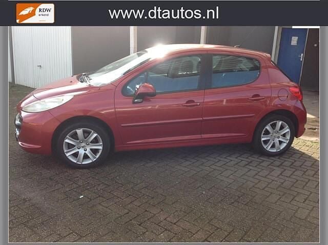 Rood Gebruikt 2007 Peugeot 207 Hatchback | € 1.599 (Eerlijke prijs) - Afbeelding 1/4