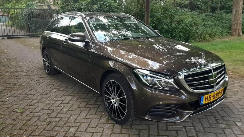 Bruin Gebruikt 2015 Mercedes C350 Edition Stationwagen | € 17.995 (Eerlijke prijs) - Afbeelding 1/4