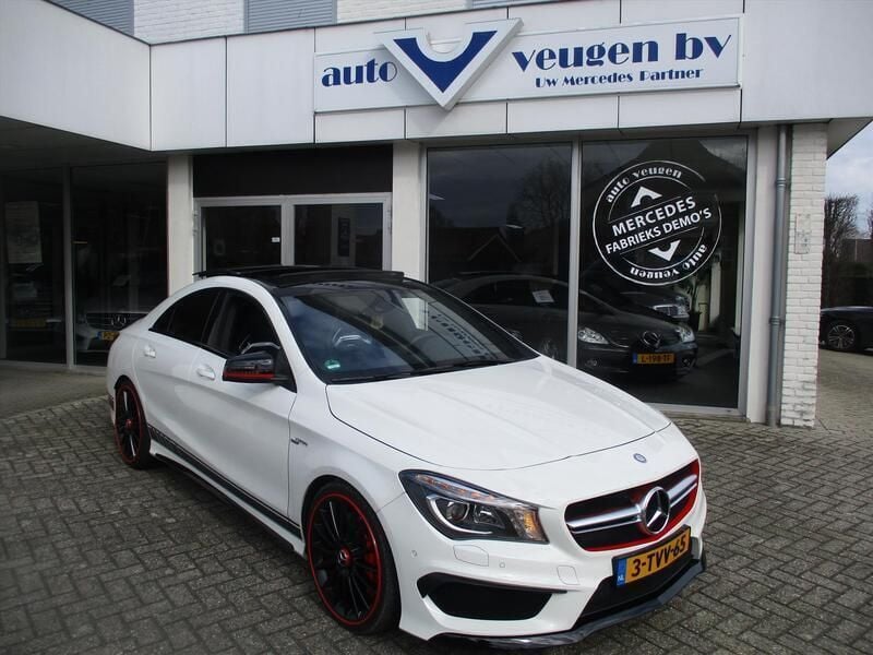Wit Gebruikt 2013 Mercedes CLA45 AMG AMG Edition 1 Sedan | € 37.950 - Afbeelding 1/4