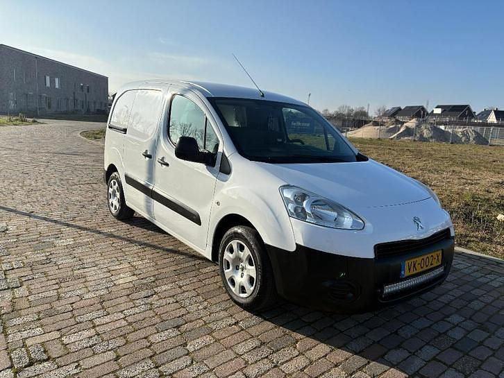 Occasion 2014 Peugeot Partner MPV | € 3.500 (Eerlijke prijs) - Afbeelding 1/4