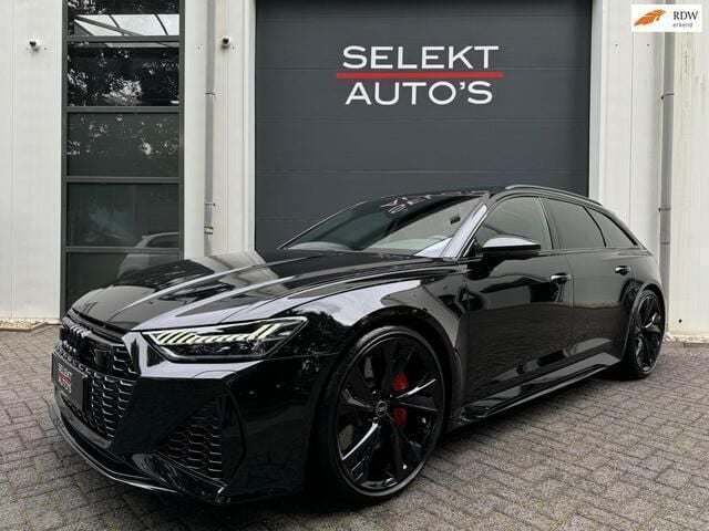 Zwart Gebruikt 2023 Audi RS6 Stationwagen | € 142.950 - Afbeelding 1/4