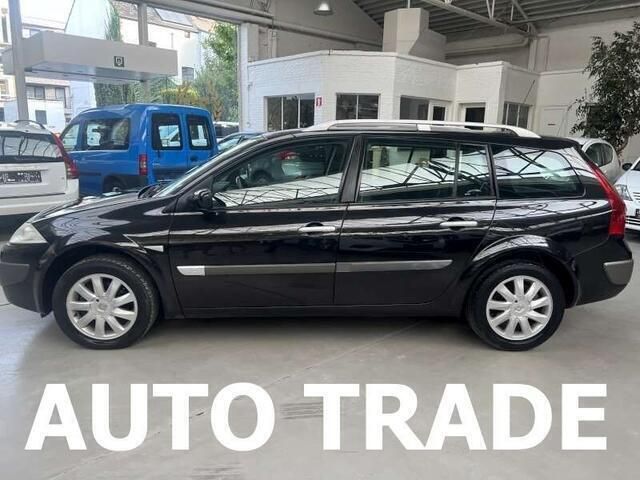 Zwart Gebruikt 2002 Renault Mégane GrandTour Stationwagen | € 5.200 - Afbeelding 1/4