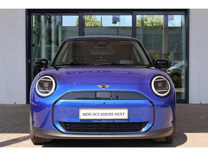 Occasion Mini Cooper 135 kW (184 PK) 2025 Blazing blue Hatchback
