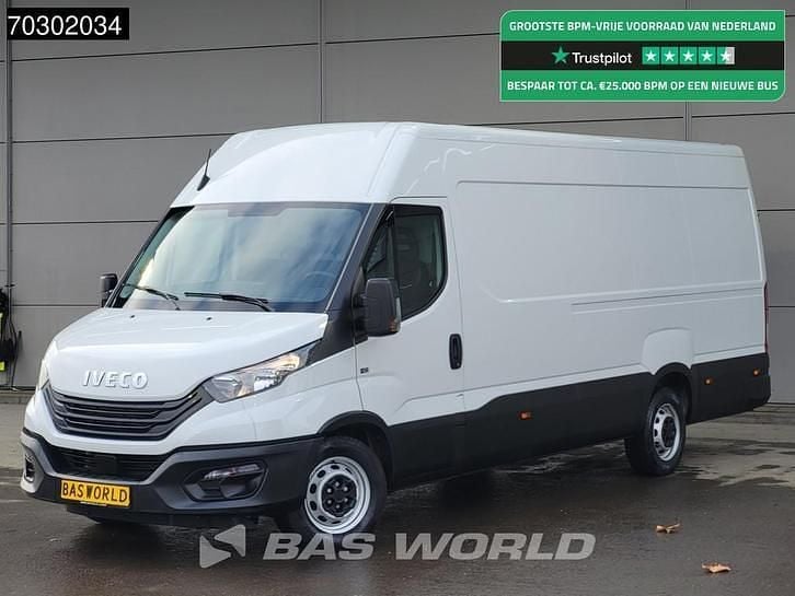 Wit Gebruikt 2024 Iveco Daily Van | € 31.900 (Goede deal) - Afbeelding 1/4