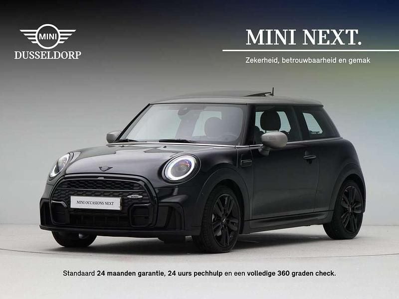 Zwart Gebruikt 2023 Mini John Cooper Works Hatchback | € 32.950 (Iets duurder) - Afbeelding 1/4