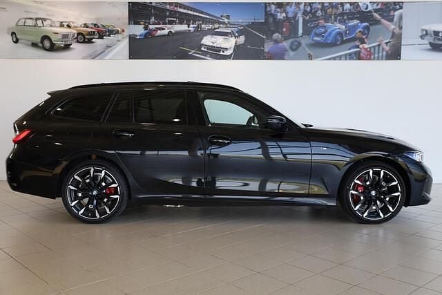 Occasion BMW 330 M Sport 291 PK (214 kW) 2026 Zwart Stationwagen