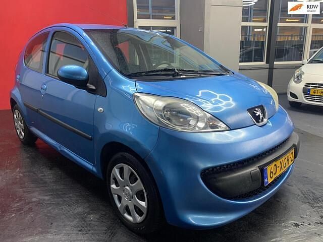 Occasion Peugeot 107 68 PK (50 kW) 2005 Blauw Hatchback