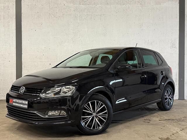 Zwart Gebruikt 2017 VW Polo Allstar Hatchback | € 9.450 (Eerlijke prijs) - Afbeelding 1/4