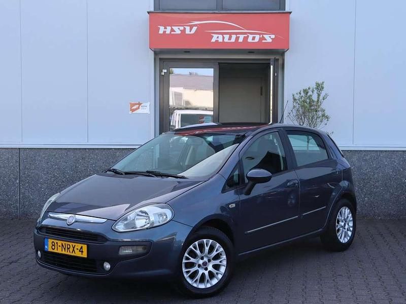 Blauw Gebruikt 2010 Fiat Punto Evo Dynamic Hatchback | € 2.999 (Eerlijke prijs) - Afbeelding 1/3