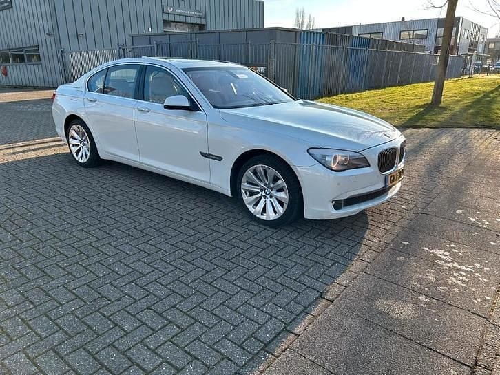 Occasion BMW 750 465 PK (342 kW) 2011 Sedan