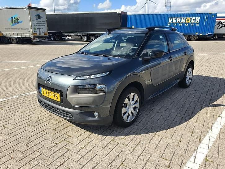 Grijs Gebruikt 2014 Citroën C4 Cactus Hatchback | € 9.150 (Eerlijke prijs) - Afbeelding 1/4