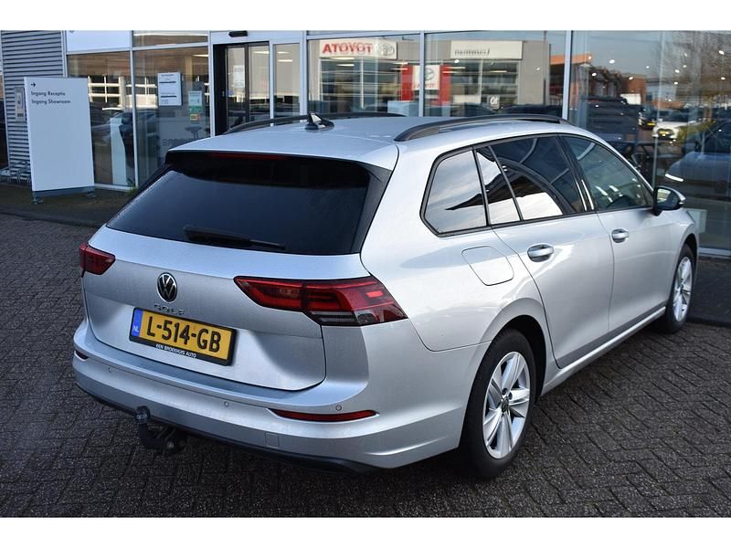 Occasion VW Golf VIII Business 131 PK (96 kW) 2020 Grijs Stationwagen