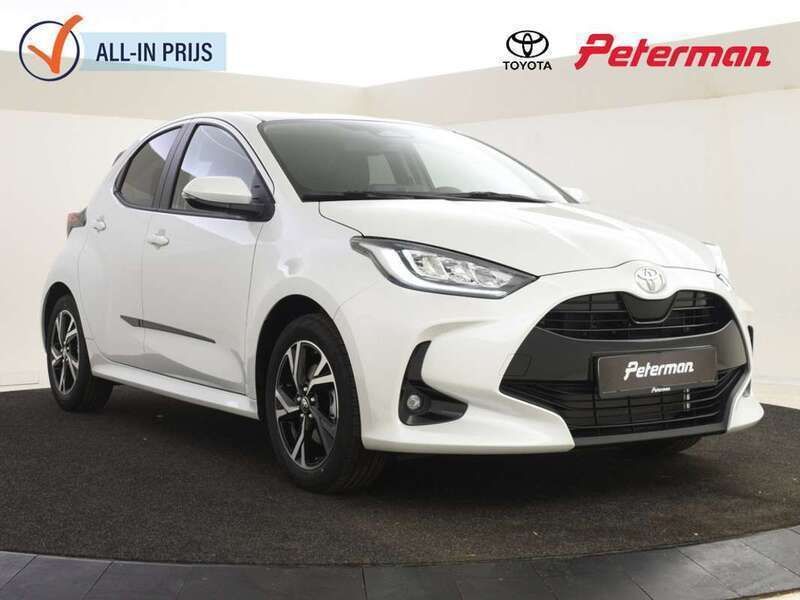 Wit Gebruikt 2024 Toyota Yaris Hybrid Edition Hatchback | € 23.899 (Goede deal) - Afbeelding 1/4