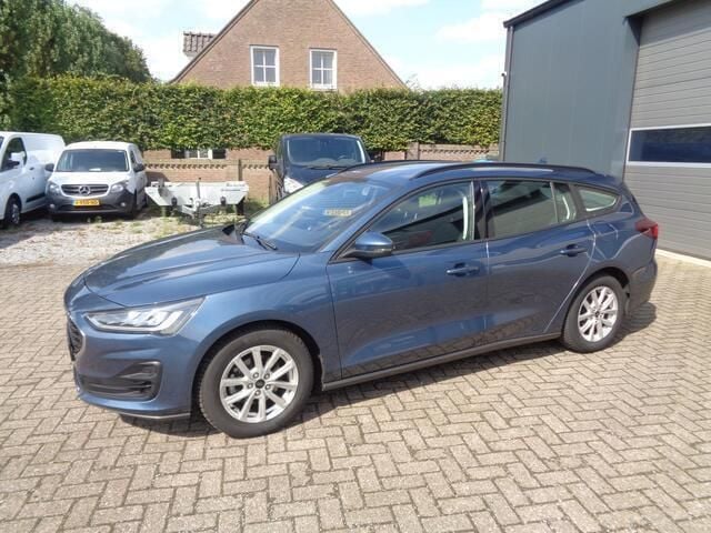 Blauw Occasion 2022 Ford Focus Stationwagen | € 15.950 (Eerlijke prijs) - Afbeelding 1/4