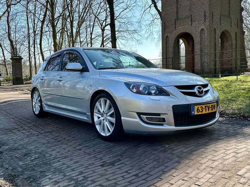Zilver Gebruikt 2007 Mazda 3 Hatchback | € 6.250 (Eerlijke prijs) - Afbeelding 1/4