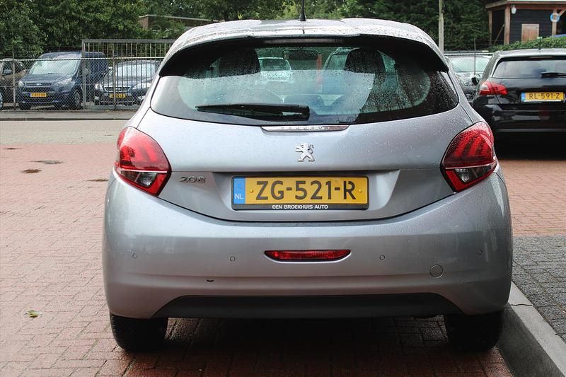 Occasion Peugeot 208 2019 Grijs Hatchback
