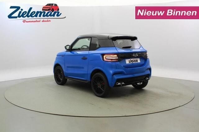 Nieuw Ligier JS50 11 kW (16 PK) 2025 Blauw Hatchback