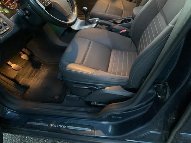 Occasion Volvo S40 Momentum 125 PK (91 kW) 2005 Blauw Sedan