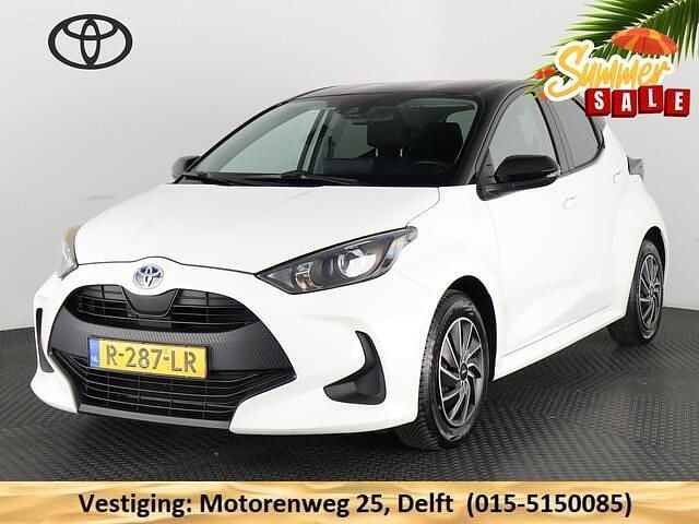 Wit Gebruikt 2022 Toyota Yaris Hatchback | € 19.950 (Eerlijke prijs) - Afbeelding 1/4
