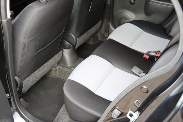 Occasion Nissan Micra S 98 PK (72 kW) 2013 Zwart Hatchback