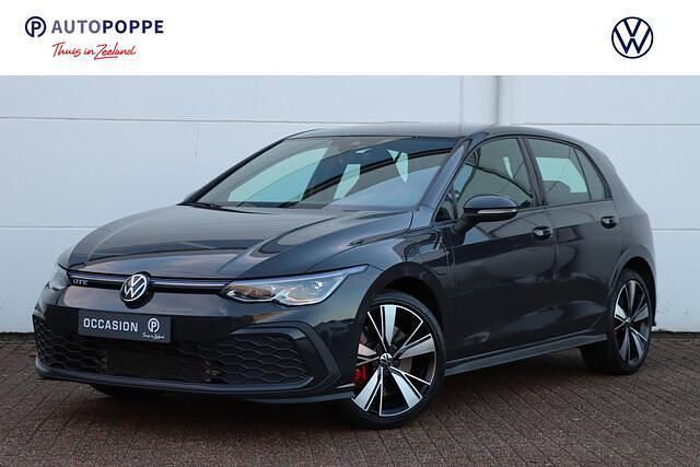 Hatchback Occasion 2022 VW Golf VIII Hatchback | € 26.450 (Eerlijke prijs) - Afbeelding 1/4