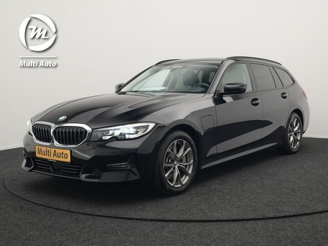 Zwart Gebruikt 2020 BMW 330 Sport Line Stationwagen | € 29.890 (Eerlijke prijs) - Afbeelding 1/4