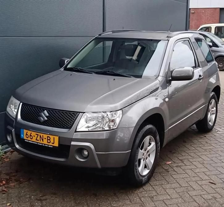 Gebruikt 2005 Suzuki Grand Vitara Exclusive | € 4.495 (Super prijs) - Afbeelding 1/4